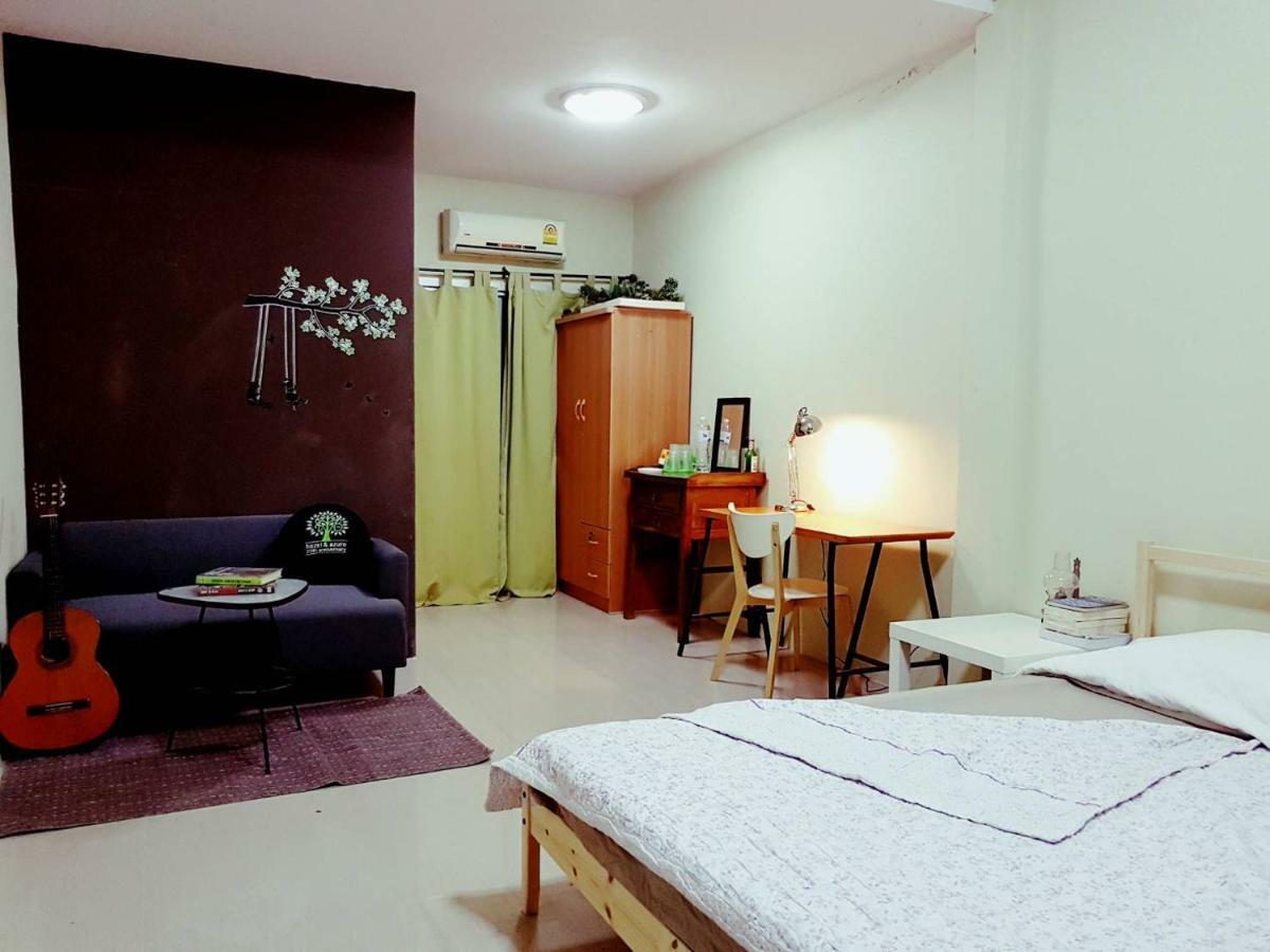 Nbh.@ Prannok Apartment Банкок Екстериор снимка